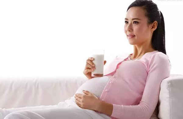 孕期补钙的重要性不容忽视，你真的了解如何正确补充钙质吗？