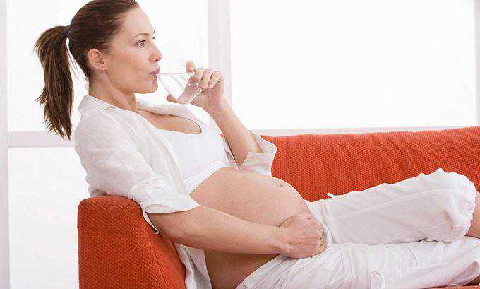 月经梦揭示的备孕和孕期秘密：孕中期出血现象解析